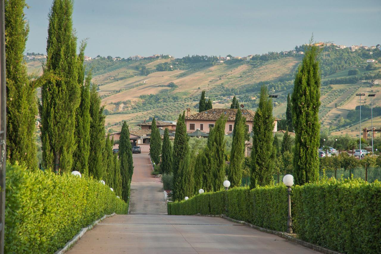 Il Poggio Hotel Ascoli Piceno Exterior photo